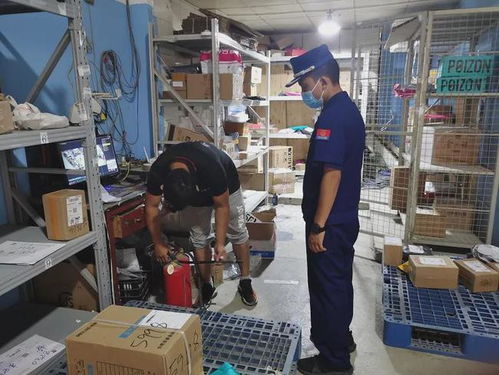 貢山消防積極開(kāi)展轄區(qū)快遞行業(yè)消防安全檢查