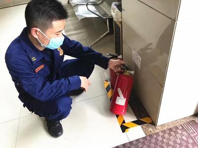 消防部門(mén)開(kāi)展涉考場(chǎng)所消防安全檢查為高考&ldquo;護(hù)航&rdquo;