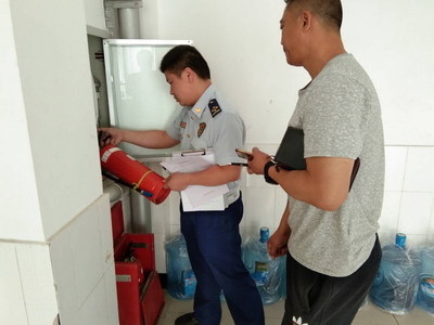 荊門(mén)東寶大隊(duì)開(kāi)展中、高考前消防安全集中檢查