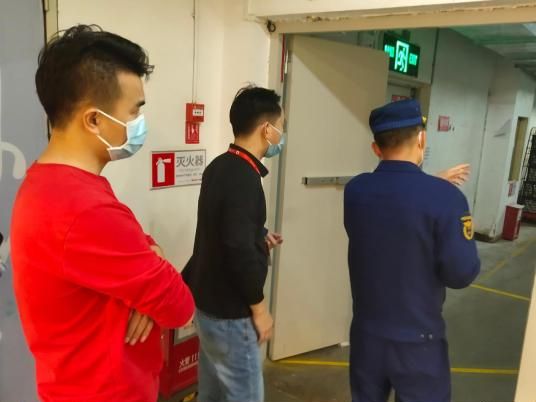 珠海消防開展節(jié)后針對(duì)性消防安全檢查 持續(xù)推進(jìn)企業(yè)復(fù)產(chǎn)復(fù)工消防安全服務(wù)工作