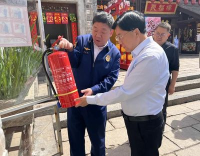 王潤(rùn)軍調(diào)研檢查重點(diǎn)商貿(mào)項(xiàng)目及節(jié)前安全生產(chǎn)工作，強(qiáng)調(diào)消防檢測(cè)服務(wù)的重要性